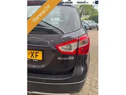 Grijs Gebruikt 2014 Suzuki SX4 S-Cross Exclusive SUV | € 12.350 (Eerlijke prijs)