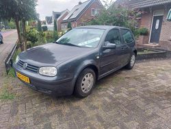 Blauw Gebruikt 2000 VW Golf IV Trendline Hatchback | € 950 (Goede deal)
