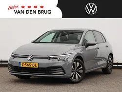 Grijs Gebruikt 2023 VW Golf VIII Life Hatchback | € 25.395 (Eerlijke prijs)