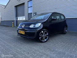 Zwart Gebruikt 2023 VW up! Hatchback | € 13.900 (Eerlijke prijs)