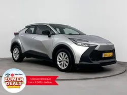 Grijs Gebruikt 2024 Toyota C-HR Active SUV | € 31.999 (Super prijs)