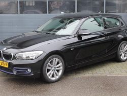 Zwart Gebruikt 2015 BMW 118 Sport Line Hatchback | € 8.750 (Eerlijke prijs)