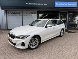 Wit Gebruikt 2023 BMW 320 Stationwagen | € 34.450 (Super prijs)