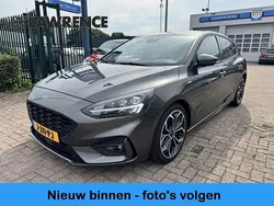 Grijs Gebruikt 2019 Ford Focus Business Edition Hatchback | € 16.749 (Eerlijke prijs)