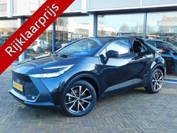 Zwart Gebruikt 2025 Toyota C-HR SUV | € 35.800 (Goede deal)