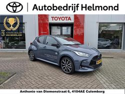 Grijs Gebruikt 2025 Toyota Yaris Hybrid Sport Hatchback | € 36.900