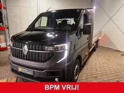 Zwart Nieuw 2024 Renault Master Van | € 43.995