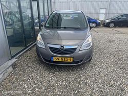 Bruin Gebruikt 2010 Opel Meriva Cosmo MPV | € 3.750 (Goede deal)