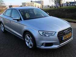 Grijs Gebruikt 2016 Audi A3 Sport Sedan | € 10.950 (Goede deal)