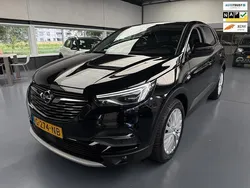 Zwart Gebruikt 2019 Opel Grandland X Innovation SUV | € 17.900 (Eerlijke prijs)