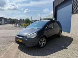 Grijs Gebruikt 2009 Ford S-MAX S MPV | € 3.250