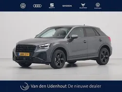 Grijs Gebruikt 2024 Audi Q2 Design SUV | € 36.940 (Duur)