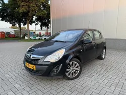Zwart Gebruikt 2013 Opel Corsa Cosmo Hatchback | € 3.999 (Goede deal)