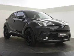 Zwart Gebruikt 2019 Toyota C-HR Style SUV | € 20.800 (Eerlijke prijs)