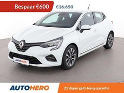 Wit Gebruikt 2021 Renault Clio V Intens Hatchback | € 16.249 (Eerlijke prijs)