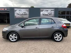 Grijs Gebruikt 2011 Toyota Auris Hatchback | € 6.995 (Eerlijke prijs)