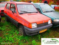 Rood Gebruikt 1989 Seat Marbella Hatchback | € 2.750