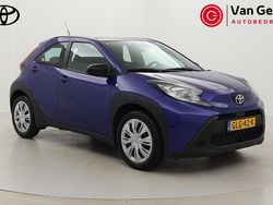 Blauw Gebruikt 2024 Toyota Aygo X Play SUV | € 18.499