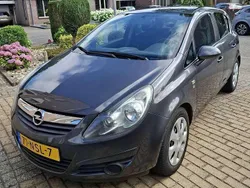 Grijs Gebruikt 2010 Opel Corsa Edition Hatchback | € 4.000 (Eerlijke prijs)