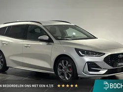 Grijs Gebruikt 2022 Ford Focus ST-Line X Stationwagen | € 20.695 (Super prijs)