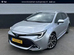 Grijs, metallic lak Gebruikt 2023 Toyota Corolla Edition Stationwagen | € 30.900 (Iets duurder)