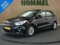 Zwart Gebruikt 2020 Kia Rio Hatchback | € 14.950 (Eerlijke prijs)