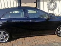 Gebruikt 2014 Mercedes A200 Urban Sedan | € 4.250 (Goede deal)