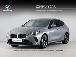 Grijs, metallic lak Gebruikt 2025 BMW 120 M Sport Hatchback | € 42.900 (Super prijs)