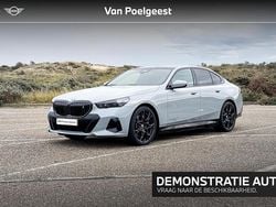 Grijs Gebruikt 2025 BMW i5 M Sport Sedan | € 87.900 (Duur)
