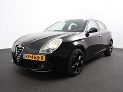 Zwart Gebruikt 2010 Alfa Romeo Giulietta Distinctive Hatchback | € 3.250 (Super prijs)