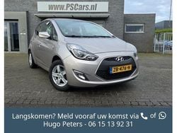 Grijs Gebruikt 2017 Hyundai ix20 Premium Hatchback | € 10.494 (Goede deal)