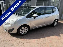Grijs Gebruikt 2011 Opel Meriva Edition MPV | € 3.950 (Goede deal)