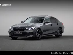 Grijs Gebruikt 2025 BMW 318 Shadowline Sedan | € 52.880