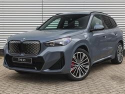 Grijs Nieuw 2025 BMW iX1 Comfort Edition SUV | € 76.045