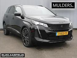 Zwart Gebruikt 2024 Peugeot 5008 GT MPV | € 37.945 (Eerlijke prijs)