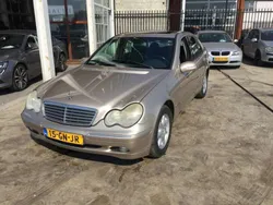 Mercedes C200