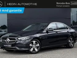 Grijs, metallic lak Nieuw 2025 Mercedes C180 Luxury Stationwagen | € 49.900 (Eerlijke prijs)