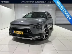 Grijs Gebruikt 2023 Kia Niro SUV | € 32.749 (Eerlijke prijs)