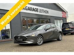 Grijs Gebruikt 2021 Mazda 3 Comfort Hatchback | € 23.950 (Goede deal)