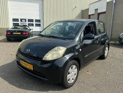 Zwart Gebruikt 2005 Daihatsu Sirion Hatchback | € 895 (Iets duurder)