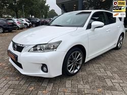 Wit Gebruikt 2013 Lexus CT200h Business Edition Hatchback | € 8.740 (Eerlijke prijs)