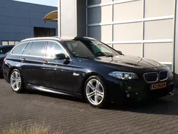 Zwart Gebruikt 2017 BMW 518 M Sport Stationwagen | € 13.950 (Eerlijke prijs)