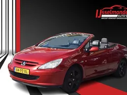Rood Gebruikt 2005 Peugeot 307 CC Cabriolet | € 4.940 (Duur)