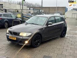 Bruin Gebruikt 2005 BMW 120 Executive Hatchback | € 1.849 (Super prijs)