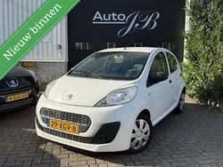 Wit Gebruikt 2012 Peugeot 107 Hatchback | € 2.750 (Goede deal)