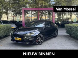 Zwart Gebruikt 2021 BMW 220 Executive Coupé | € 32.900 (Eerlijke prijs)