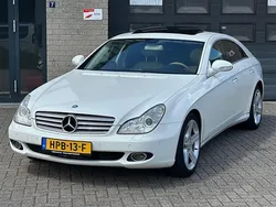 Wit Gebruikt 2006 Mercedes CLS350 Sedan | € 13.877 (Eerlijke prijs)