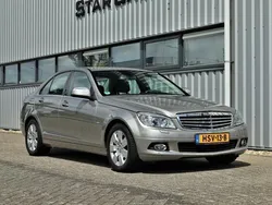 Grijs, metallic lak Gebruikt 2008 Mercedes C230 Elegance Sedan | € 17.950