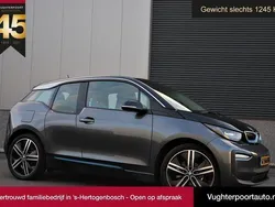 Grijs, metallic lak Gebruikt 2019 BMW i3 Executive Hatchback | € 17.949 (Eerlijke prijs)