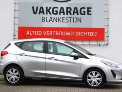 Hatchback Gebruikt 2019 Ford Fiesta Trend Hatchback | € 11.880 (Eerlijke prijs)